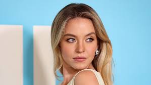 Sydney Sweeney nude
